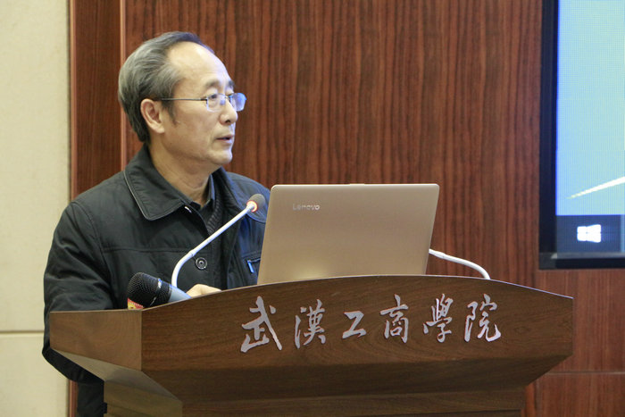 武汉工商学院物流学院院长张培林讲话 摄影：向慧_副本.JPG