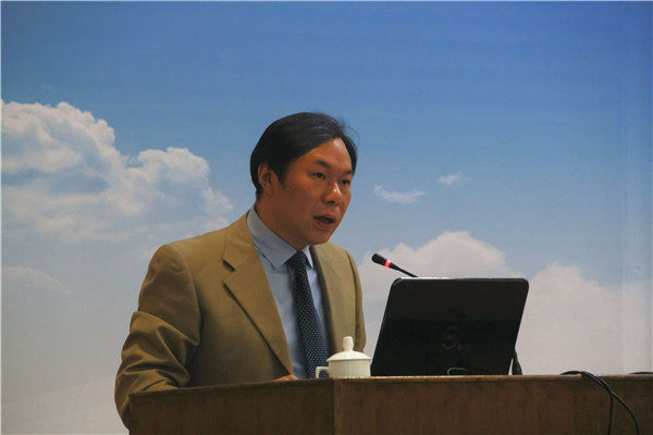1463972387925527.jpg 武汉工商学院党委书记陈伟讲话.jpg